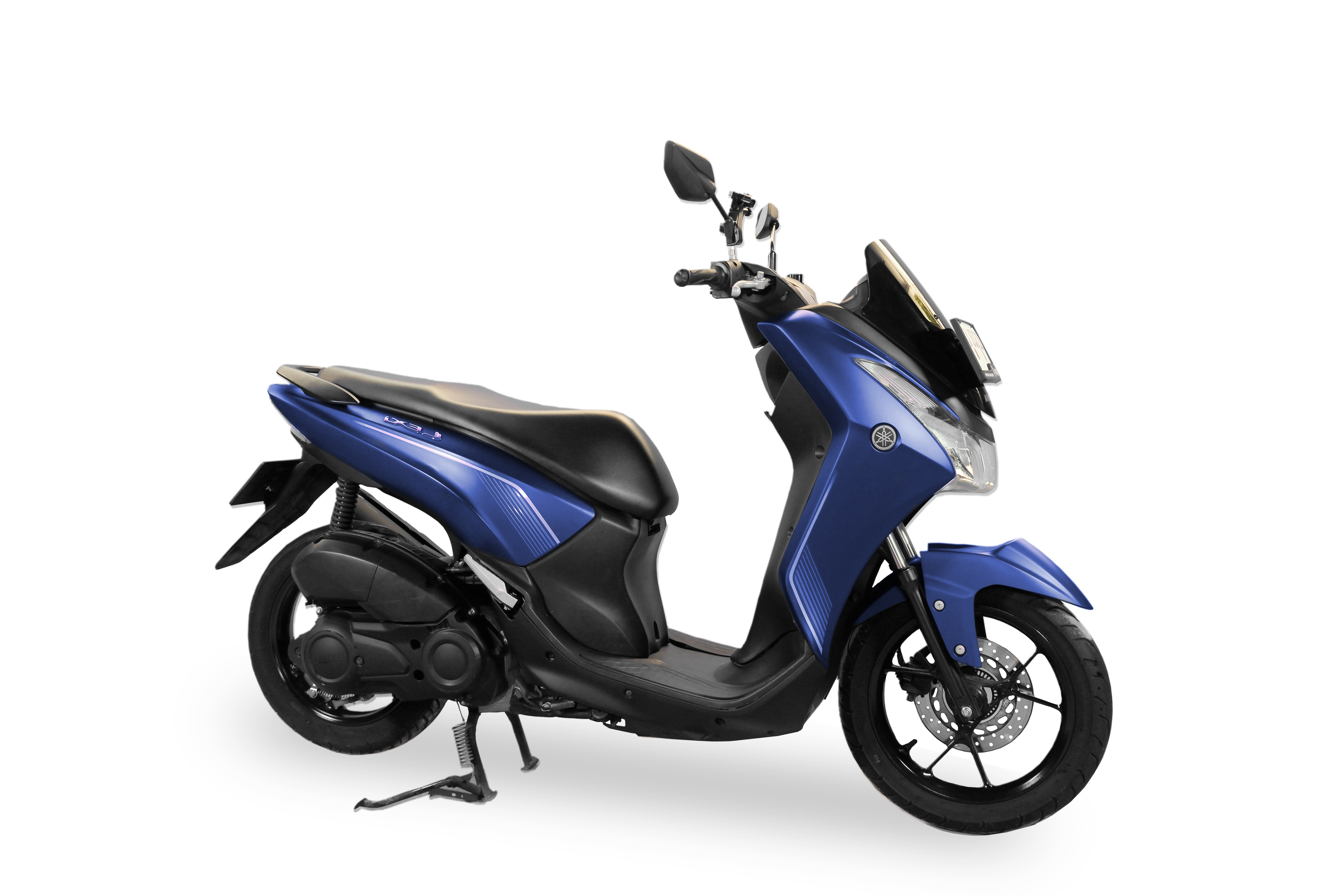 Rent a Yamaha Lexi 125 (blue)